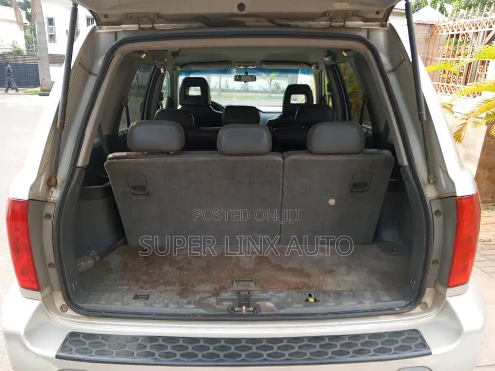 Honda Pilot 2005 Silver