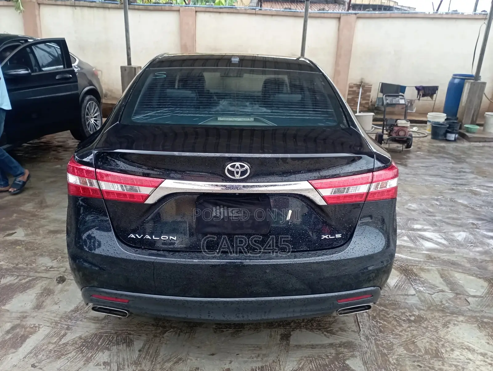 Toyota Avalon 2013 Black