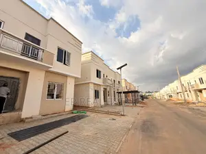 4bdrm House in Kukawa for sale
