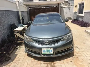 Toyota Camry 2013 Gray