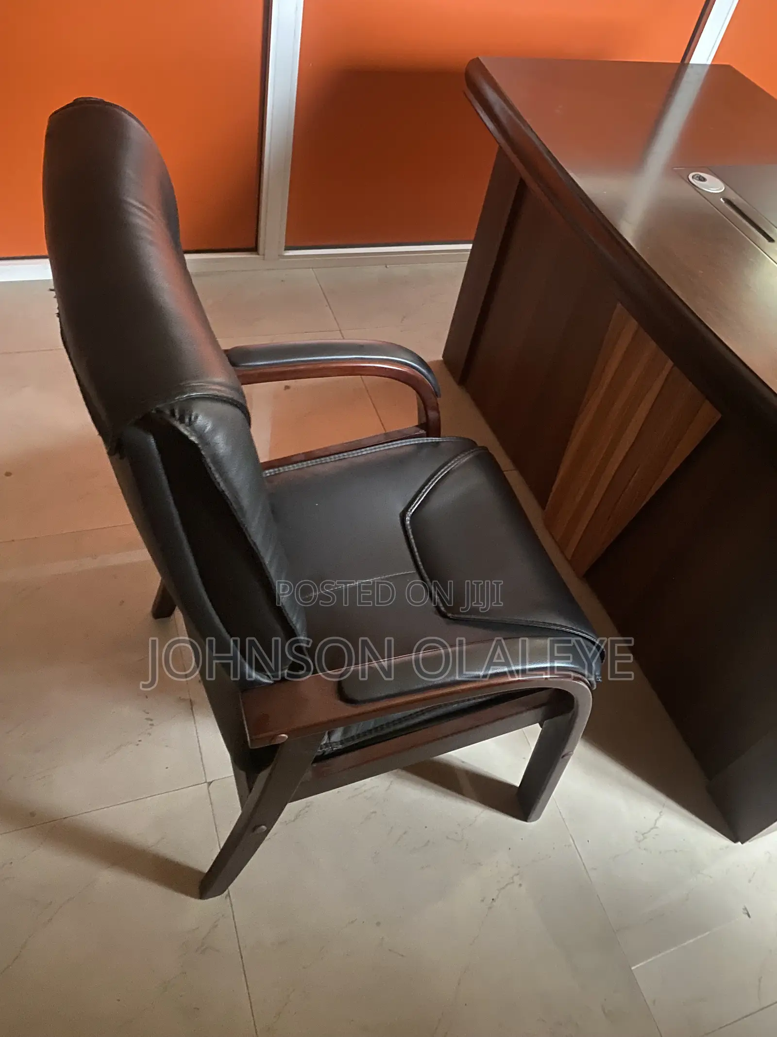 Executive Chair