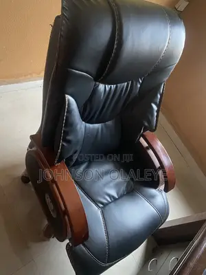 Executive Chair