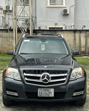 Mercedes-Benz GLK-Class 2009 Gray