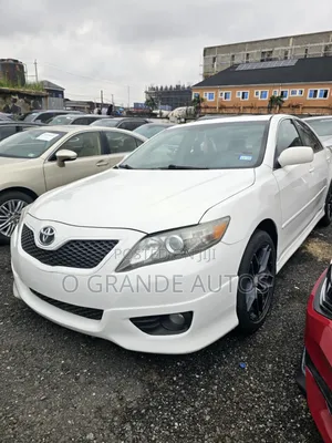 Toyota Camry 2011 White