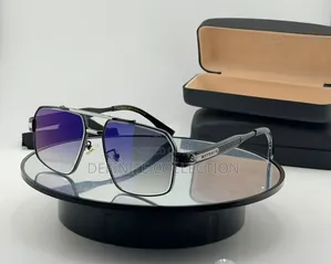 Maybach Luxury Glass