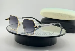 Louis Vuitton Unique Sunglass