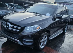 Mercedes-Benz GLE-Class 2017 Black