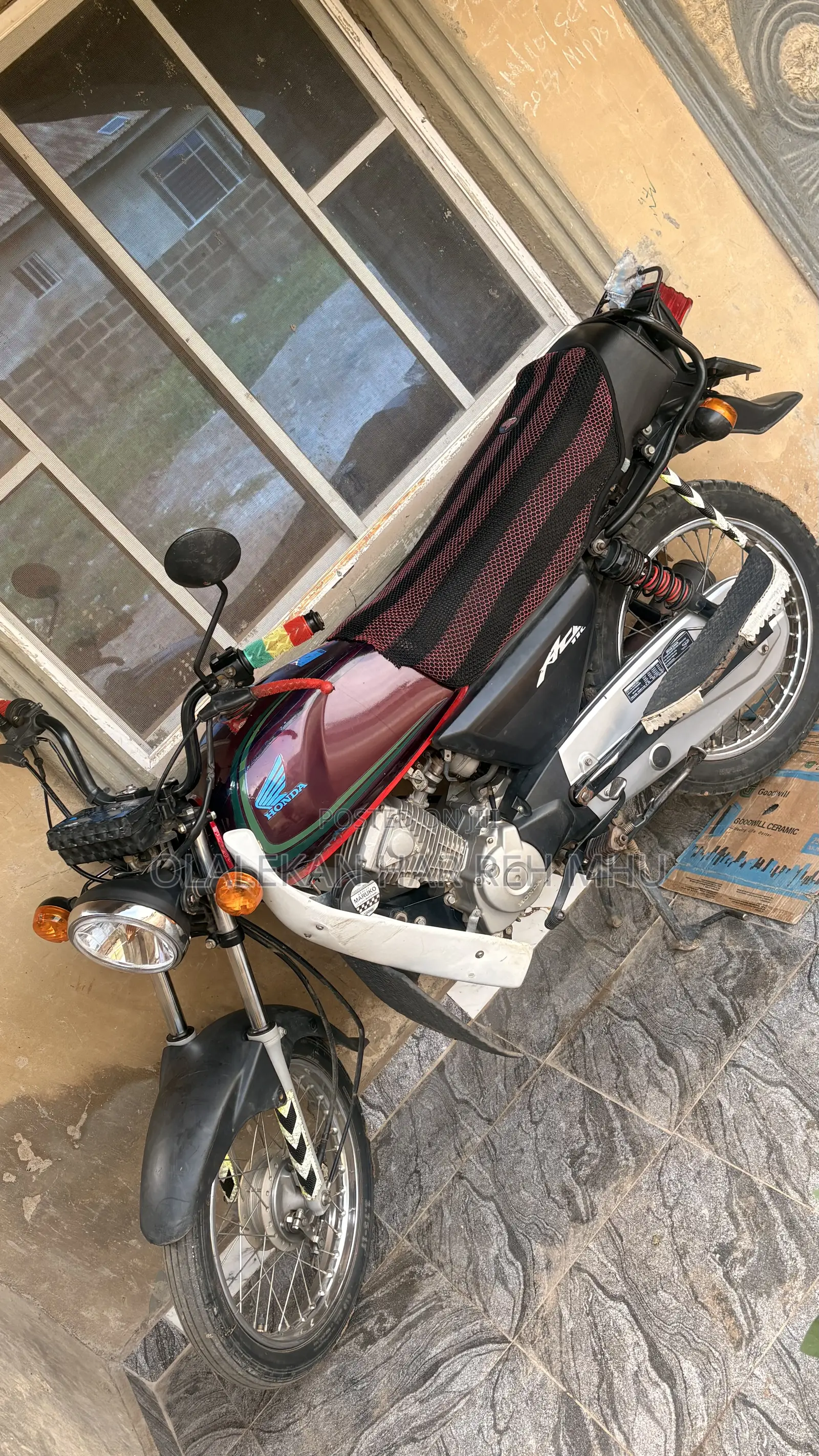 Honda 2024 Red