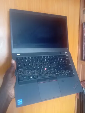 Laptop Lenovo ThinkPad T14 G2 16GB Intel Core i7 SSD 512GB