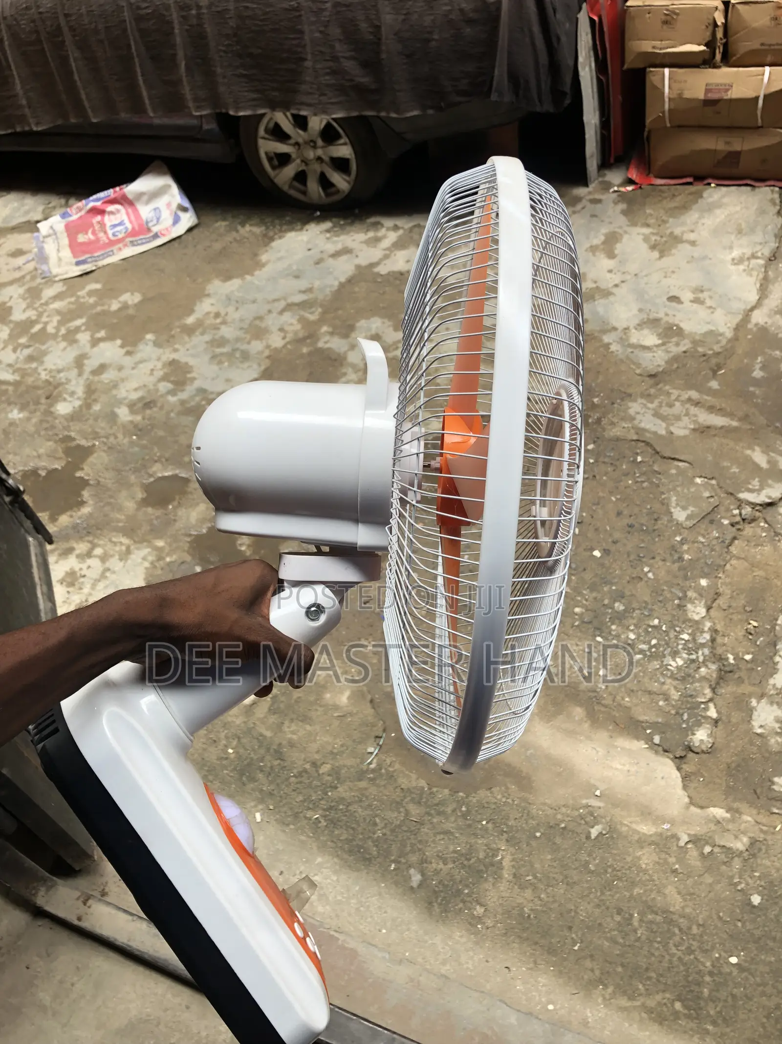16inch Solar Wall Fan Comes With 10w Panel
