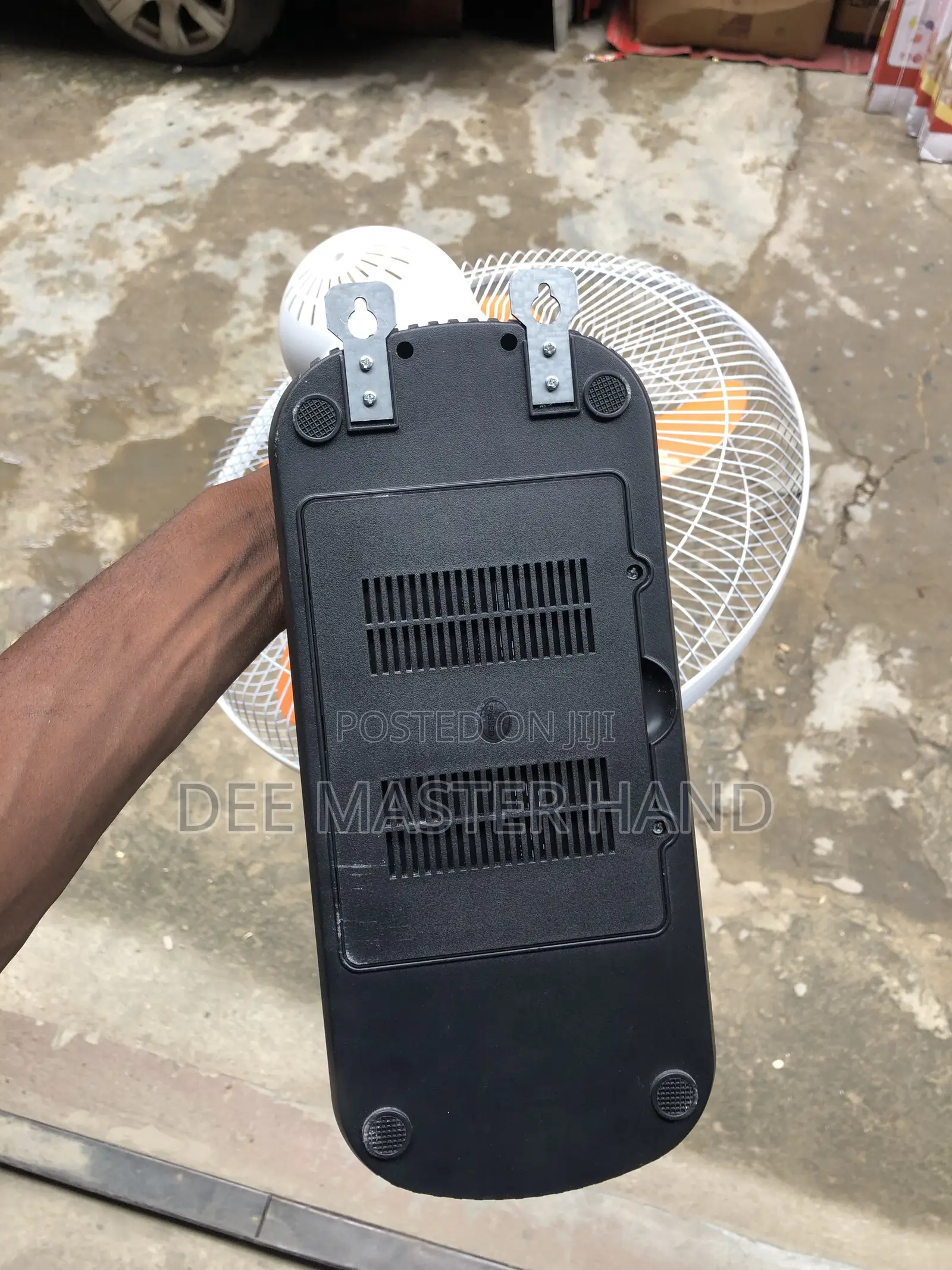 16inch Solar Wall Fan Comes With 10w Panel