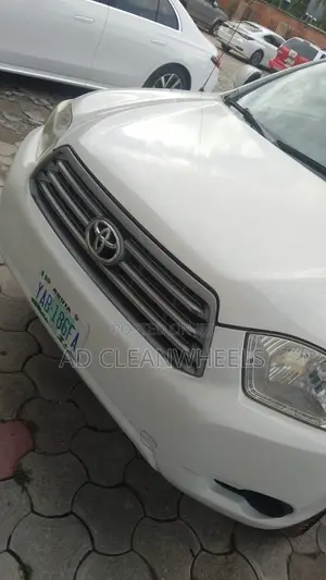 Toyota Highlander 2010 White