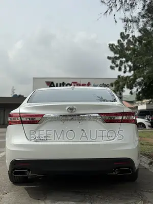 Toyota Avalon 2015 White