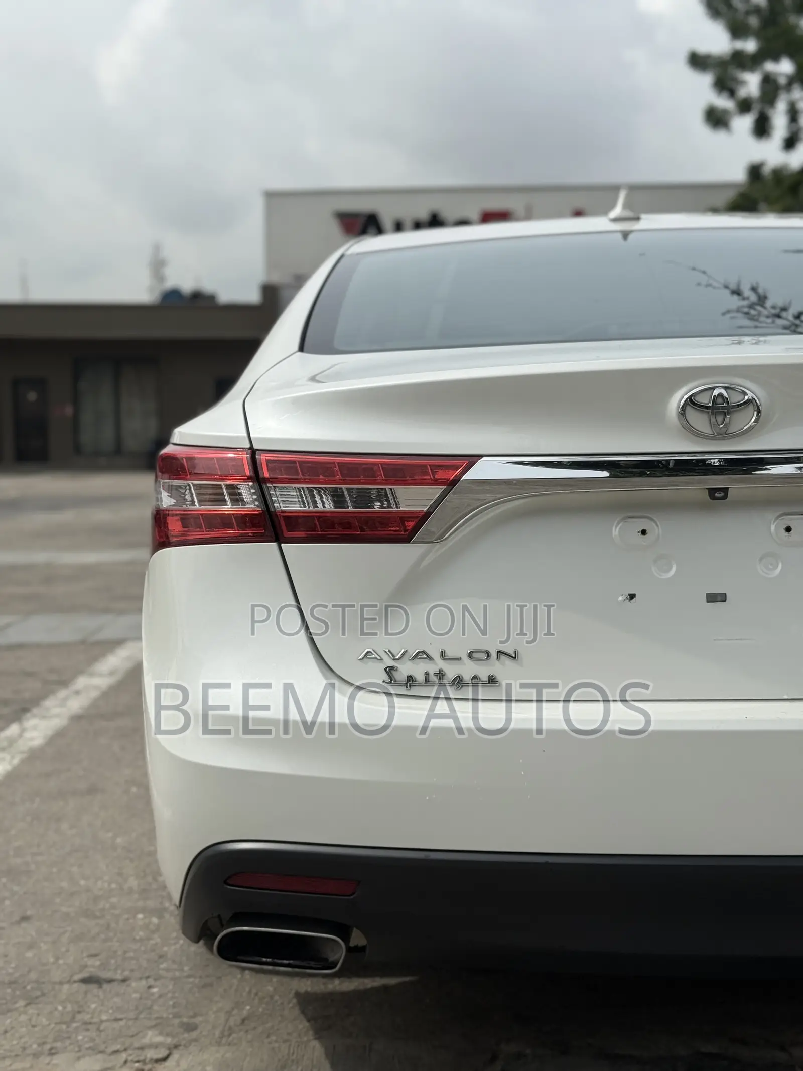 Toyota Avalon 2015 White