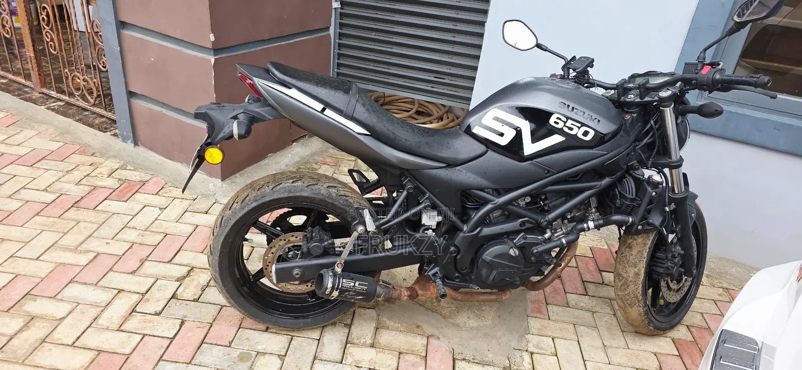 Suzuki 2014 Gray