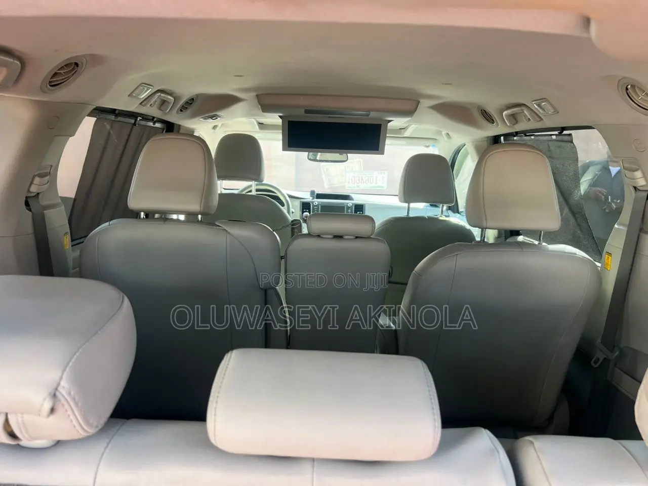 Toyota Sienna 2011