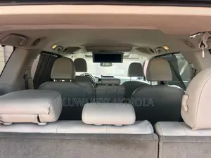 Toyota Sienna 2011