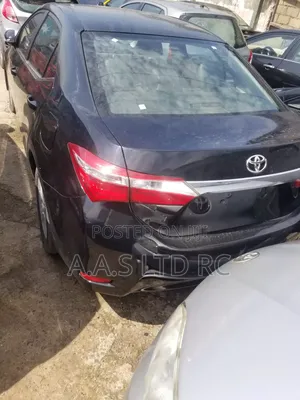 Toyota Corolla LE Eco 4dr Sedan (1.8L 4cyl CVT) 2014 Black
