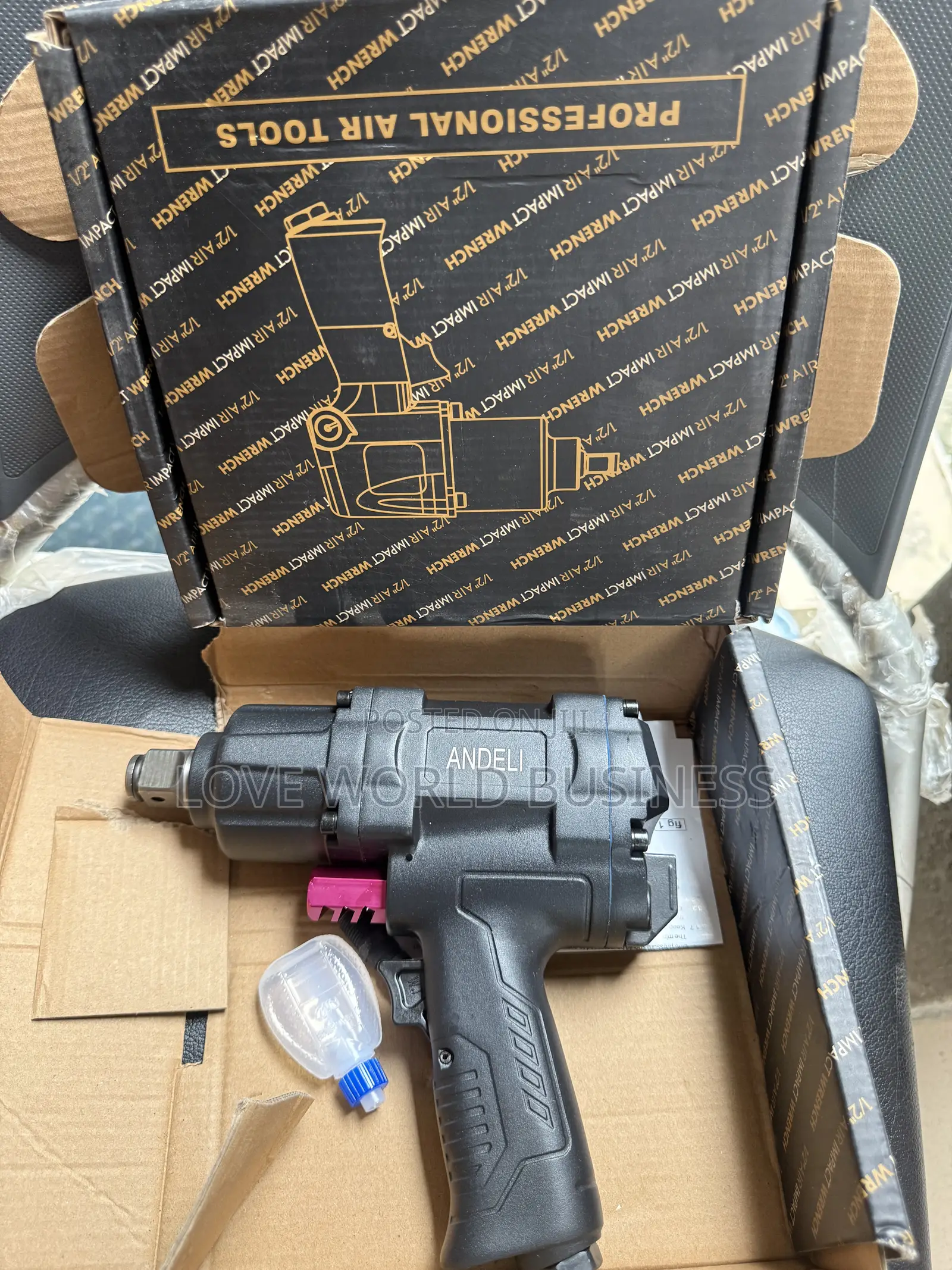 Pneumatic (Air-Powered) Impact Wrench