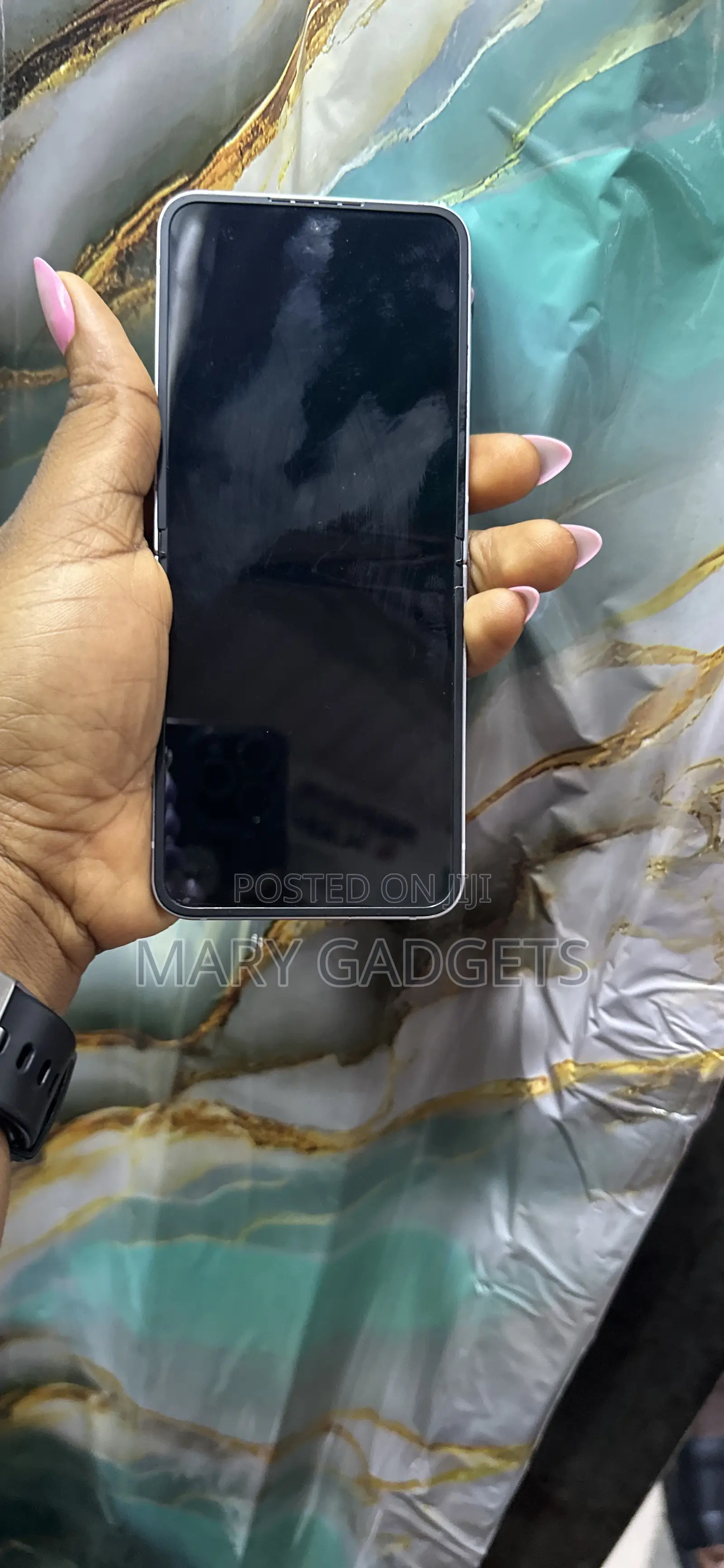 Samsung Galaxy Z Flip6 256 GB Silver