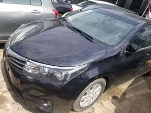 Toyota Corolla LE Eco 4dr Sedan (1.8L 4cyl CVT) 2014 Black