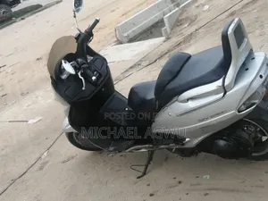 Suzuki Burgman 2007 Gray