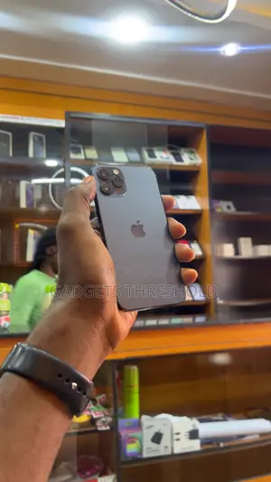 Apple iPhone 12 Pro 128 GB Blue