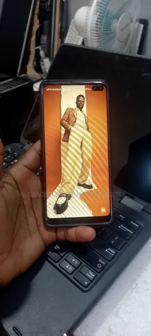 Samsung Galaxy S10 128 GB Black
