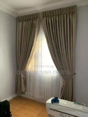 Jasmine Curtain Stitches