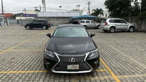 Lexus ES 2015 Black