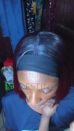 Frontal Hairs
