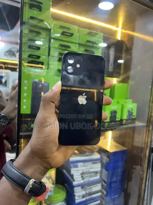 Apple iPhone 12 64 GB Black