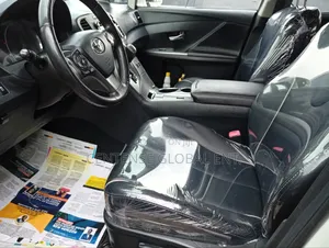 Toyota Venza XLE 2013 White