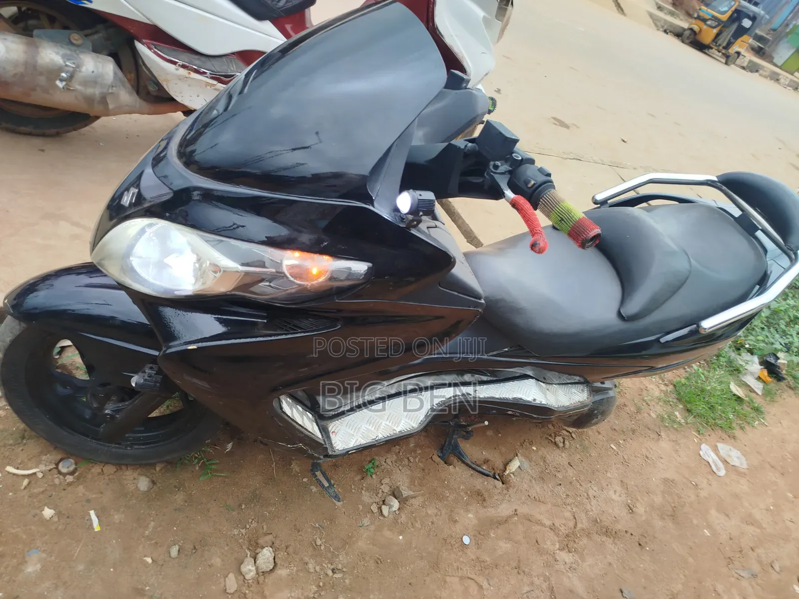 Suzuki 2013 Black