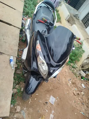 Suzuki 2013 Black