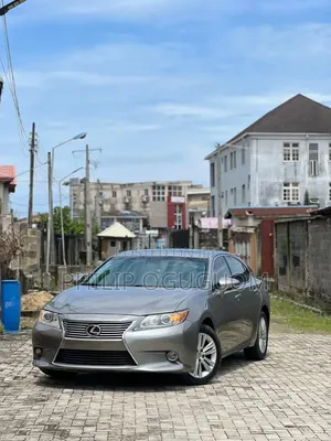 Lexus ES 2015 Gray