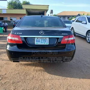 Mercedes-Benz E350 Base 4Matic Sedan AWD (3.5L 6cyl 7A) 2010 Black