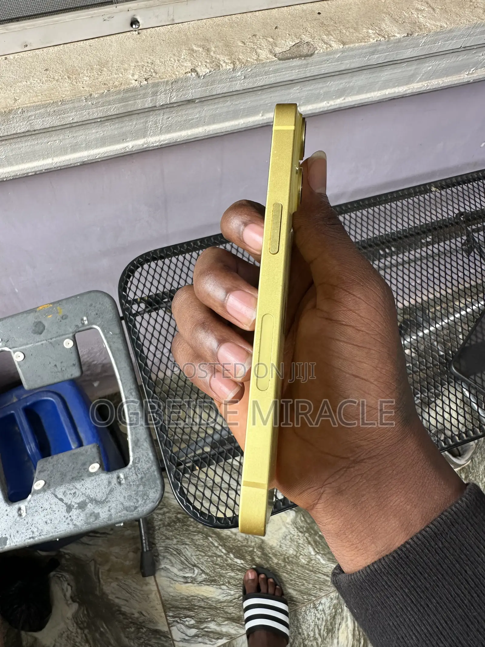 Apple iPhone 14 128 GB Yellow