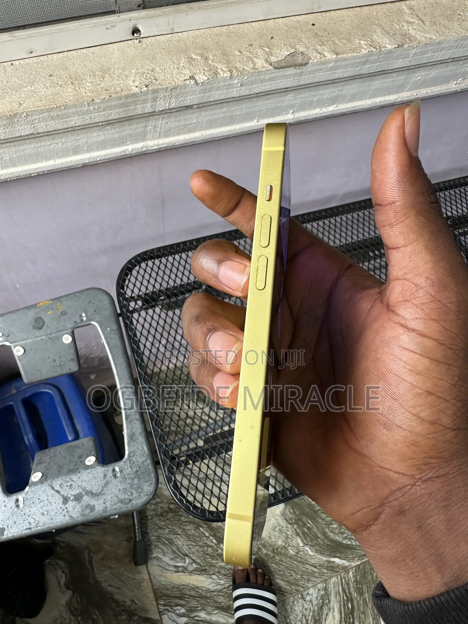 Apple iPhone 14 128 GB Yellow