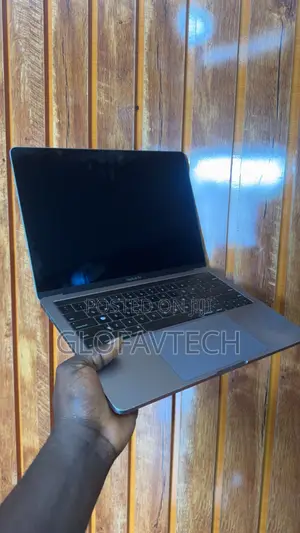 Laptop Apple MacBook 2018 16GB Intel Core i5 SSD 512GB