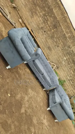 Top Quality 7 Seaters Chesterfield Sofa Set (3,2,1,1) Seaters