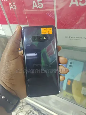 Samsung Galaxy S10e 128 GB
