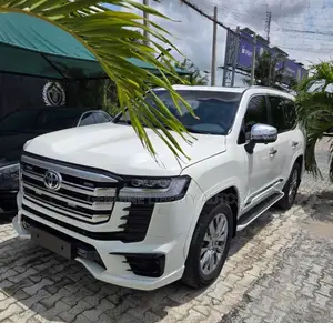 Toyota Land Cruiser Prado 2017 White