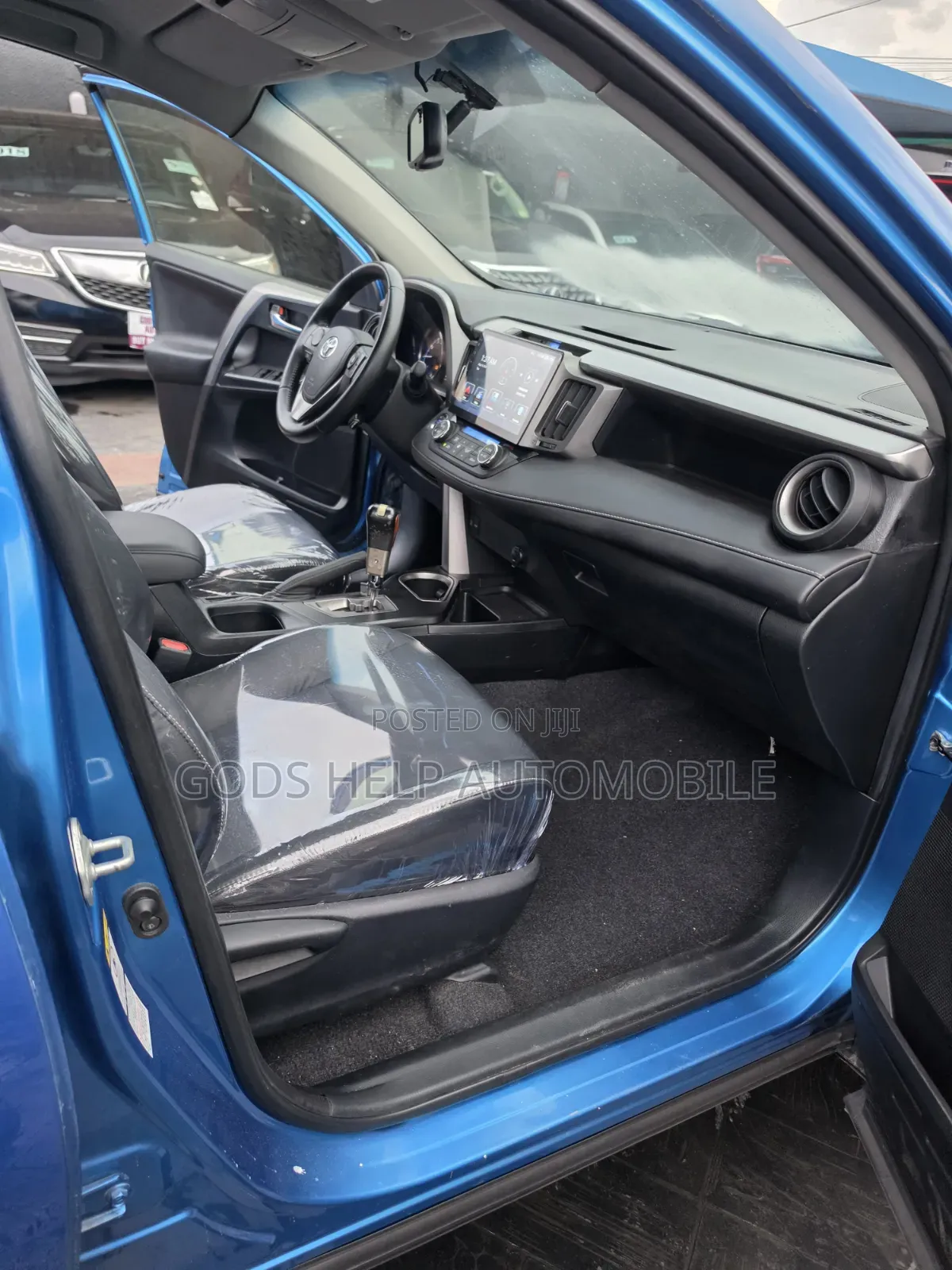 Toyota RAV4 2017 Blue