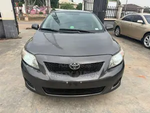 Toyota Corolla 2012 Gray