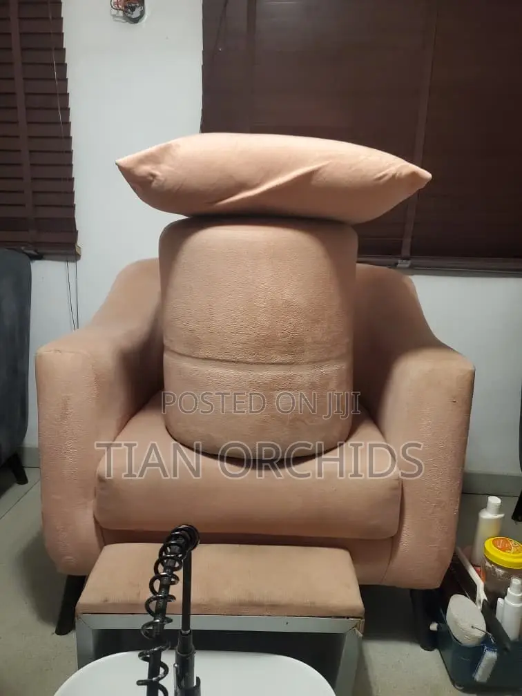 Single Sofas