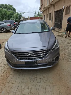 Hyundai Sonata Sport Sedan FWD (2.4L 4cyl 6A) 2016 Silver