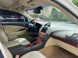Lexus ES 350 2011 White
