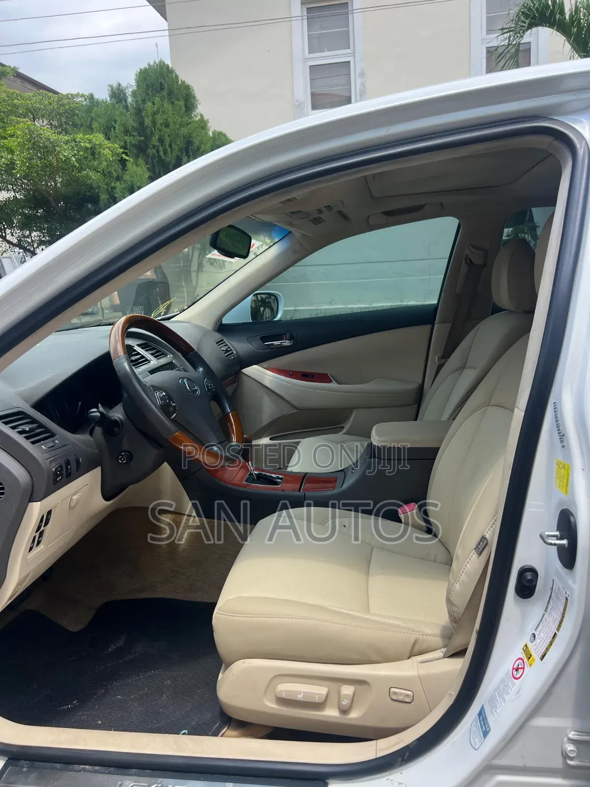 Lexus ES 350 2011 White