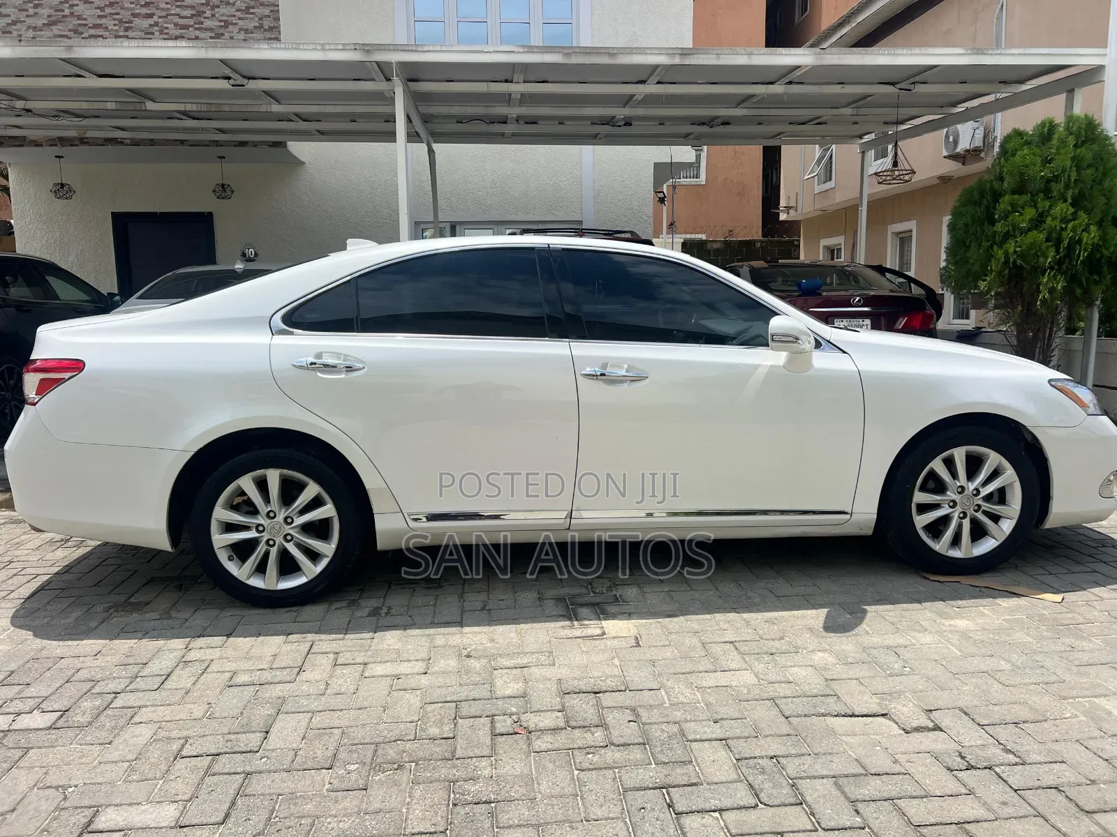 Lexus ES 350 2011 White